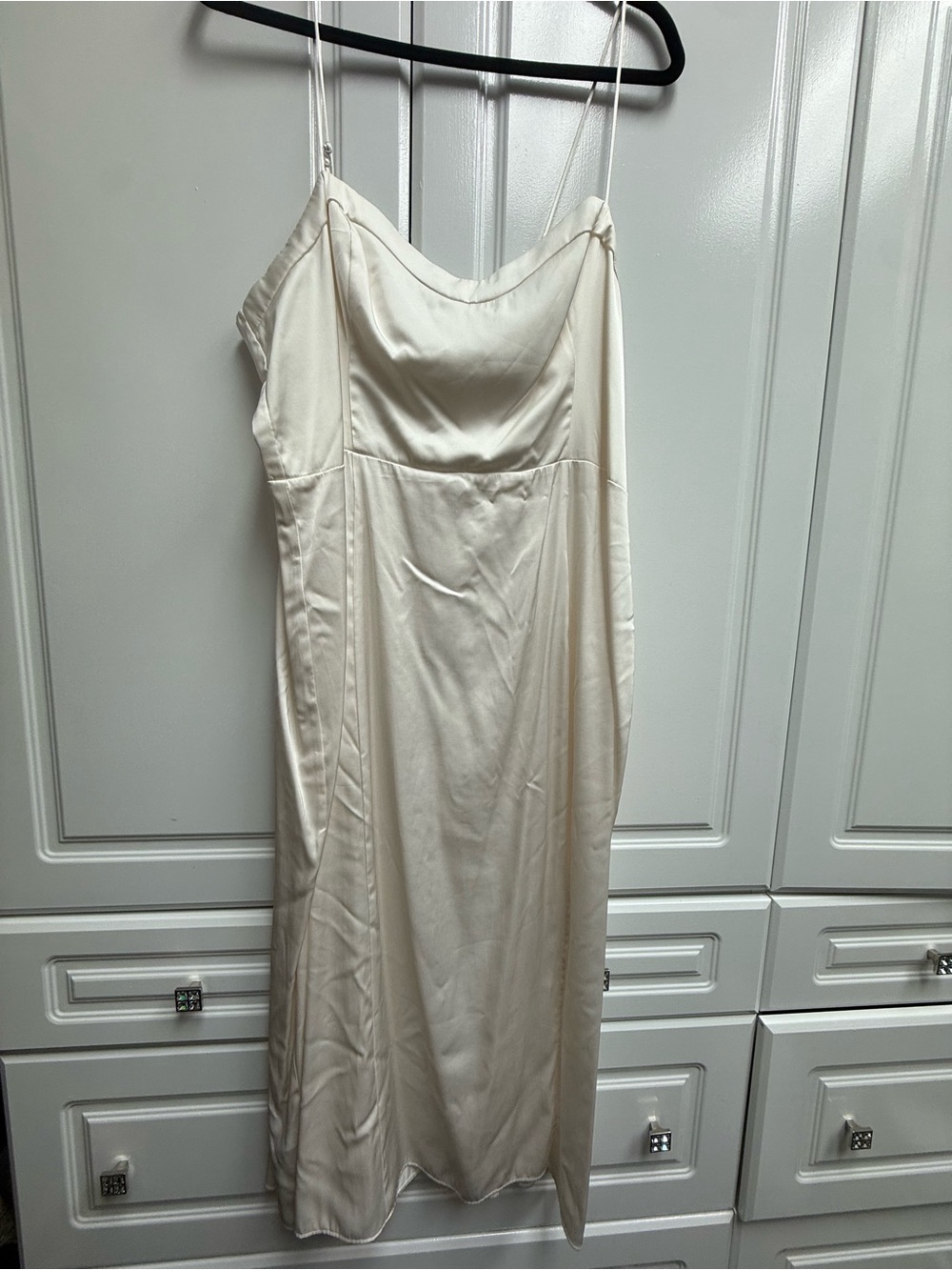 Abercrombie and Fitch Elegant Cream Satin Slip Dress with Spaghetti Straps